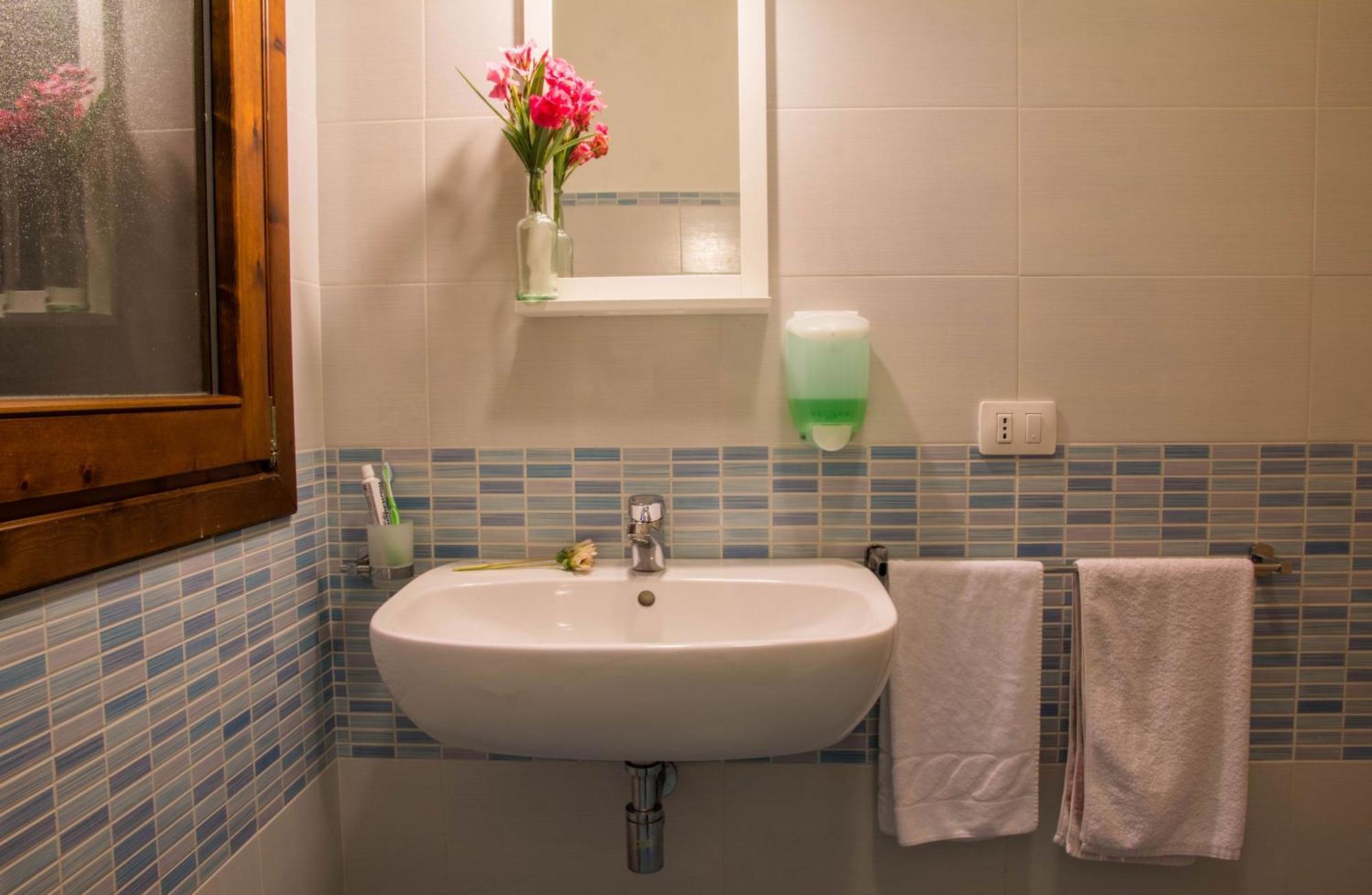 Gf Apartments La Vigna Badesi Εξωτερικό φωτογραφία