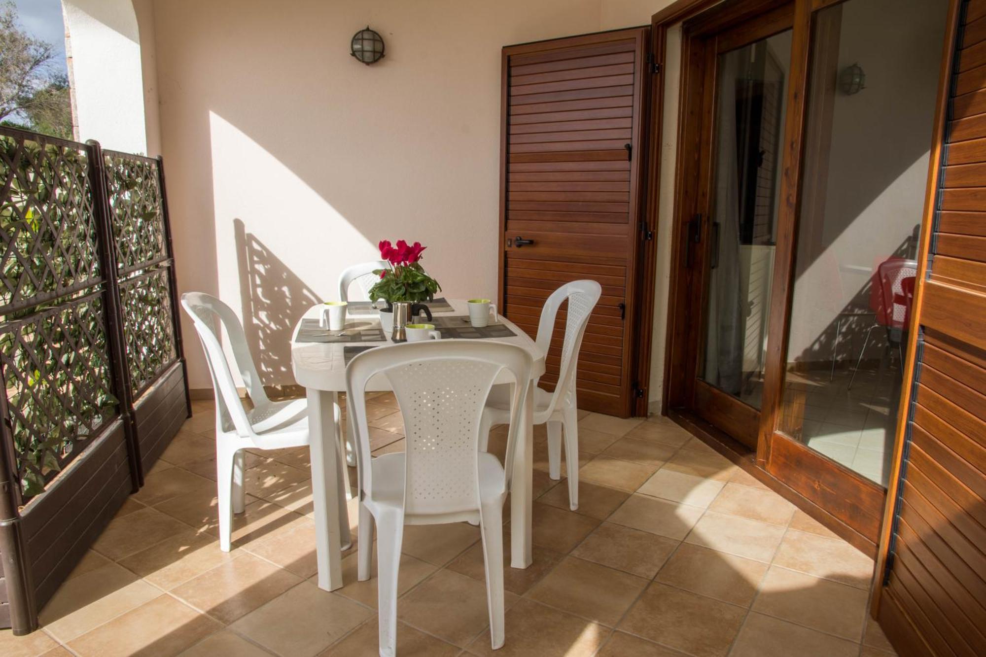 Gf Apartments La Vigna Badesi Εξωτερικό φωτογραφία