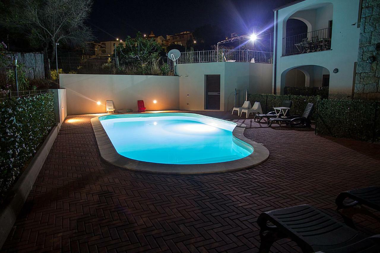 Gf Apartments La Vigna Badesi Εξωτερικό φωτογραφία